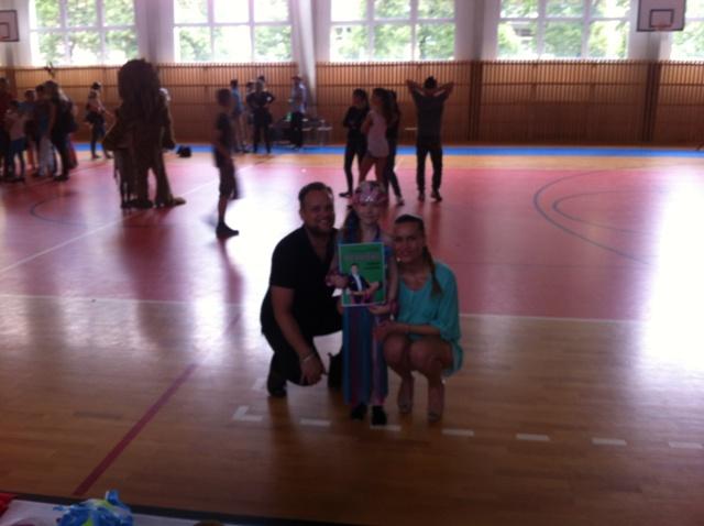  Závěrečná soutěž tanečních kroužků, Kateřinka Báčová nejlepší tanečnice pro rok 2014. Gratulujeme! :-* 